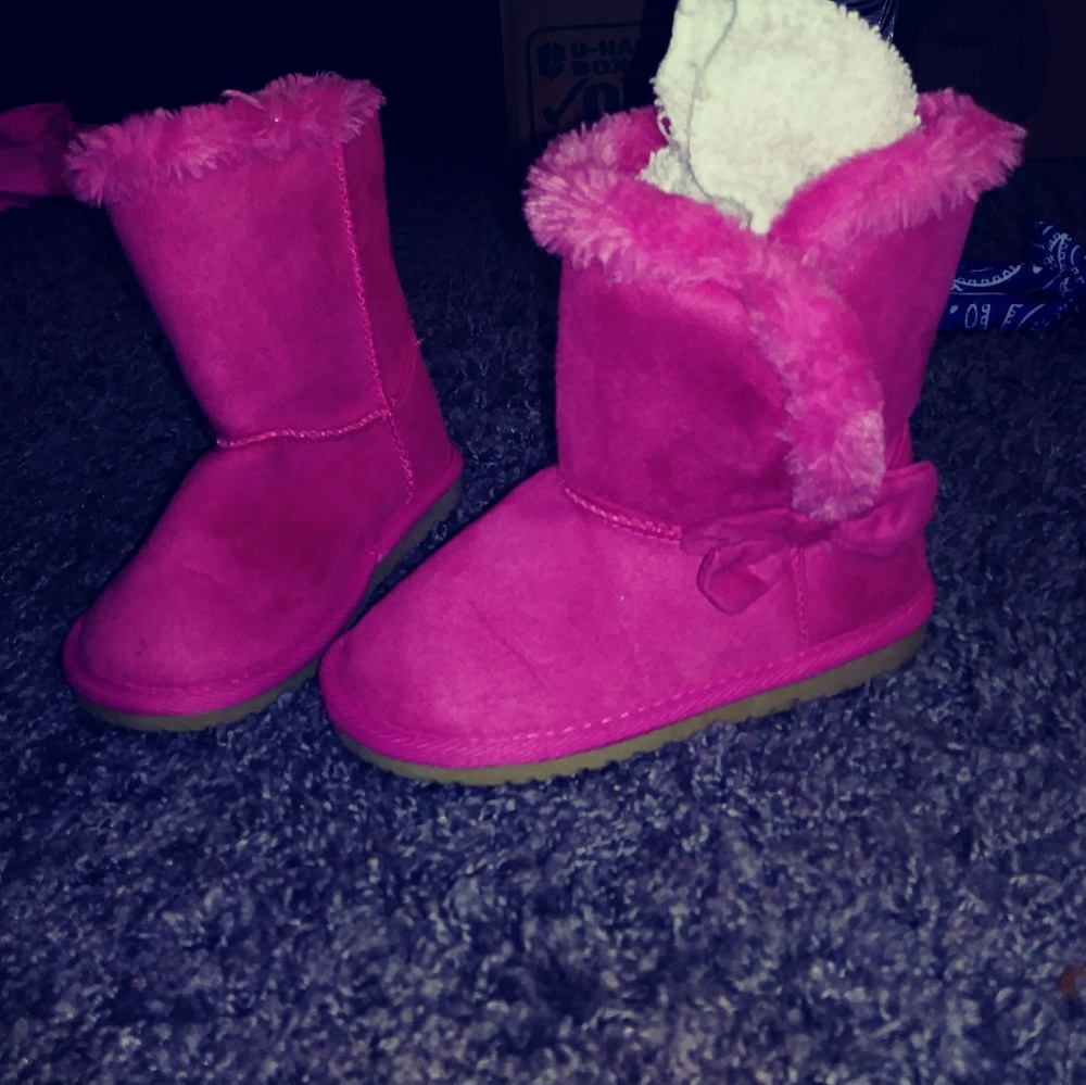 NWOT children's place boots